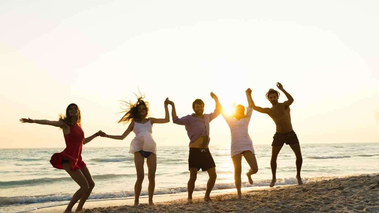 Foreign Office Issues Urgent Warning to UK Tourists.jpg